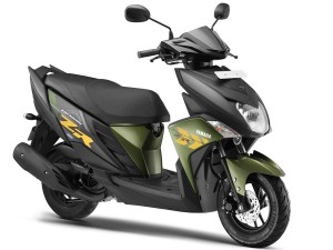 Yamaha Ray Zr Stylish Cc Scooter Launched At Rs Gaadikey