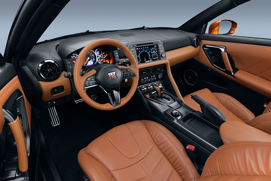 2017 Nissan GT-R Interior Photos (Interior)