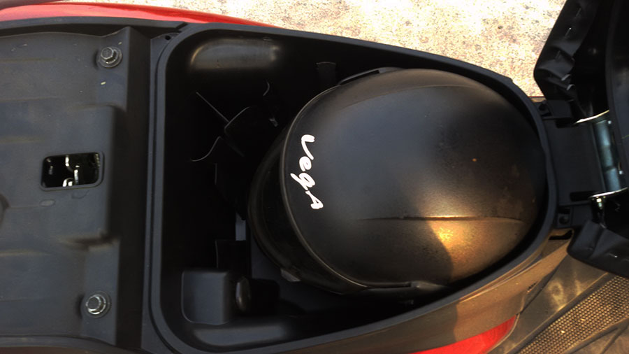 Honda-Activa-4G-Helmet-Storage