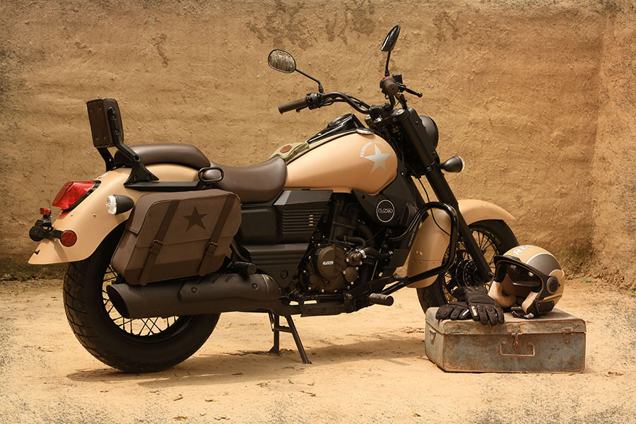 UM launches Renegade Commando Mojave and Classic in India - GaadiKey