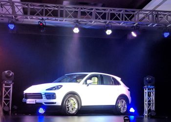 Porsche Cayenne e-Hybrid Takes the Centre Stage in India