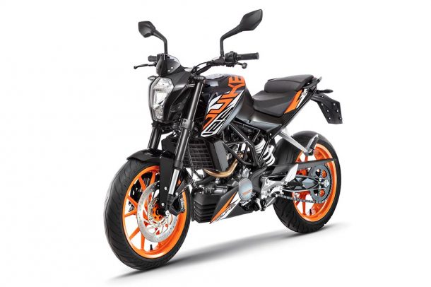 KTM Duke 125 Colors - Orange, White and Black - GaadiKey