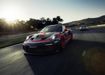 Porsche 911 GT2 RS Clubsport Now with 700 hp Engine
