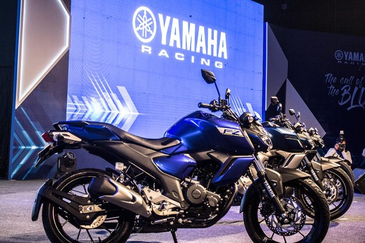 Yamaha FZ, FZ-S FI Version 3.0 ABS Photos
