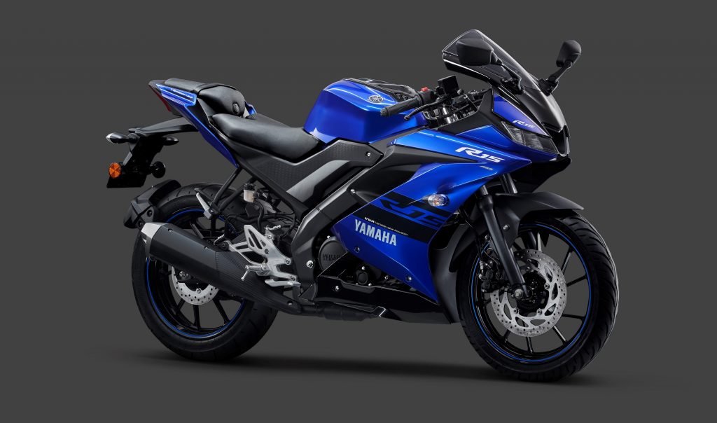 yamha r15 blue