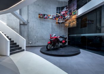 Honda BigWing Exclusive Premium Big Bike Retail Business Launched