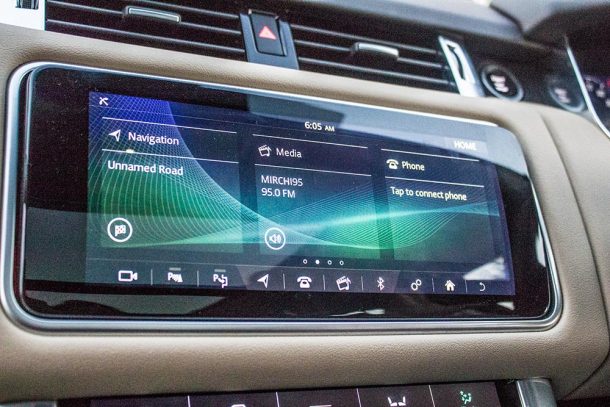 Land Rover Range Rover Sport Review - GaadiKey