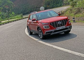 Hyundai Venue Review – Fiery Red