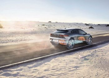 Jaguar I-PACE wins Best Electric Powertrain, Best New Engine Awards