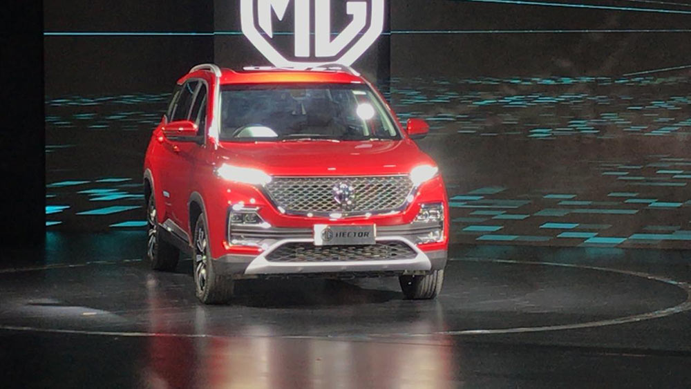 MG Hector unveiled; India's First Internet Car gets 19 Exclusive ...