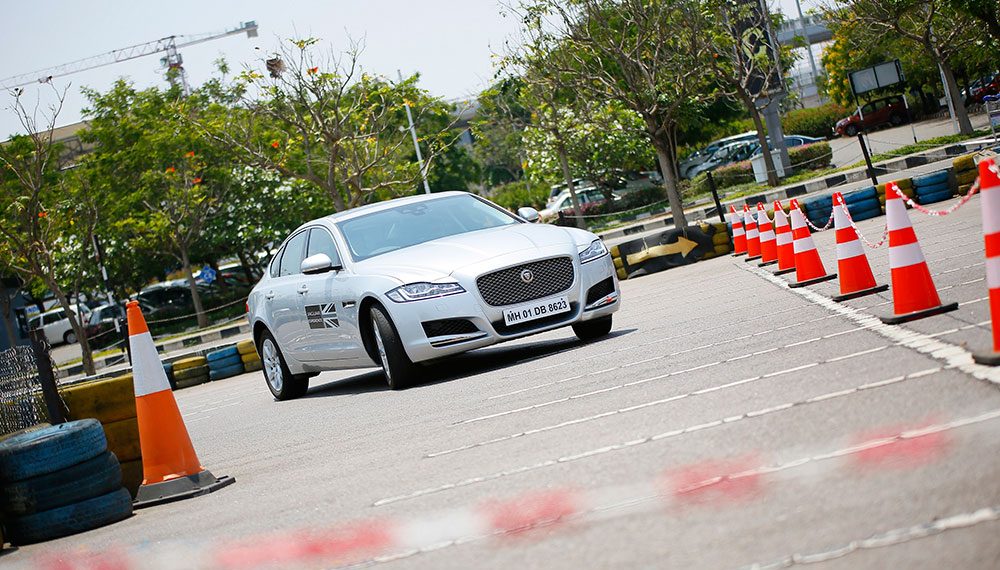 Jaguar XF to charm Noida with its responsive steering GaadiKey