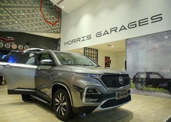 MG Motor India opens its First Flagship Experience store; MG Hector Bookings Open;