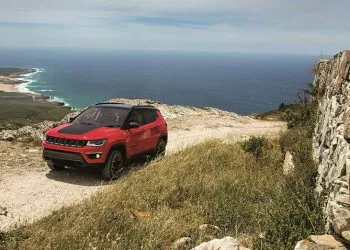 New Jeep Compass Trailhawk TVC Released – “Superior by Nature”