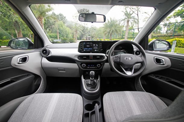 Hyundai Grand i10 Nios Review - Best hatch? - GaadiKey