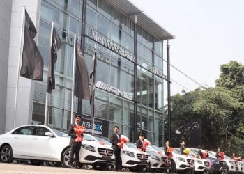 Mercedes-Benz delivers 600 cars on Dhanteras