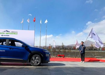 Hyundai KONA Electric flagged off to reach Mt. Everest Base Camp