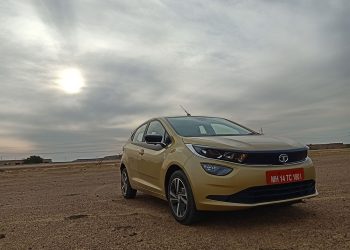 Tata Altroz Review – Premium hatchback redefined?