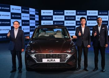 Hyundai AURA Top Trim (SX+) Priced at Rs 9.22 Lakhs