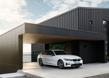 BMW India launches Contactless Experience