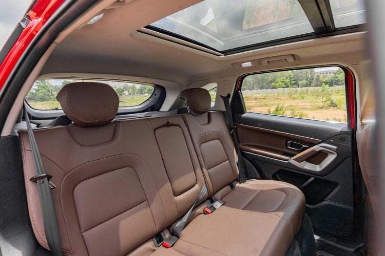 2020 Tata Harrier Diesel Automatic Review (XZA+)