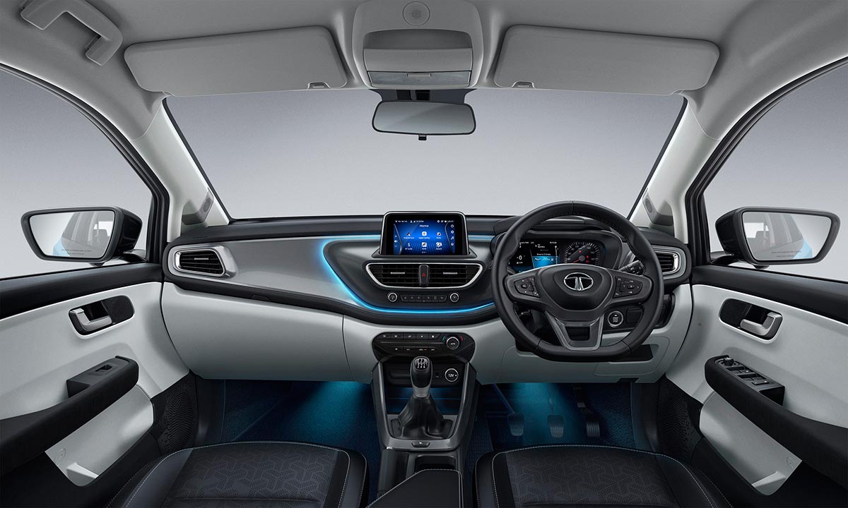 2021 Tata Altroz iTurbo launched Gets Harbour Blue Color GaadiKey