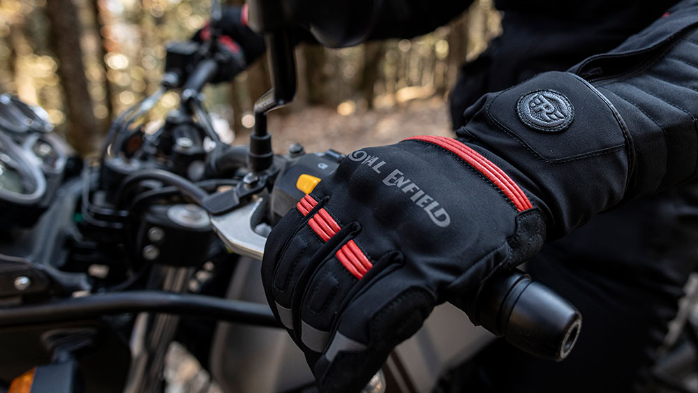 Royal Enfield partners with Knox - Launches CE Certified riding gear ...