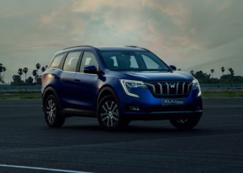 New Mahindra XUV700