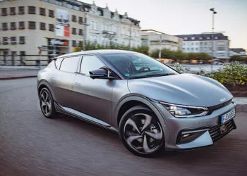 Kia EV6 is crowned 2022 German Premium Car of the Year