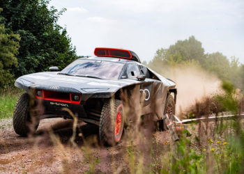 The high-voltage battery in the Audi RS Q e-tron