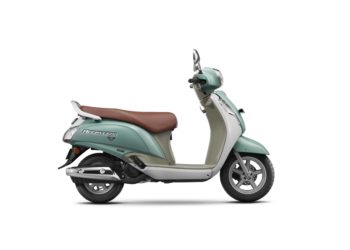 New Suzuki Access 125 gets Solid Ice Green/ Pearl Mirage White colour