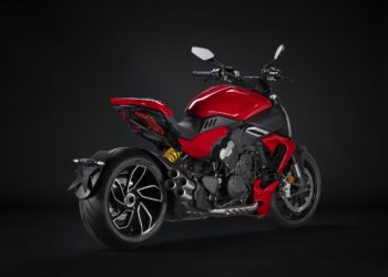 Ducati unveiled the new Diavel V4