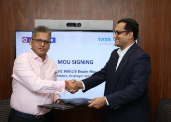Tata Motors, HDFC Bank partner for EV Dealer Financing Program 