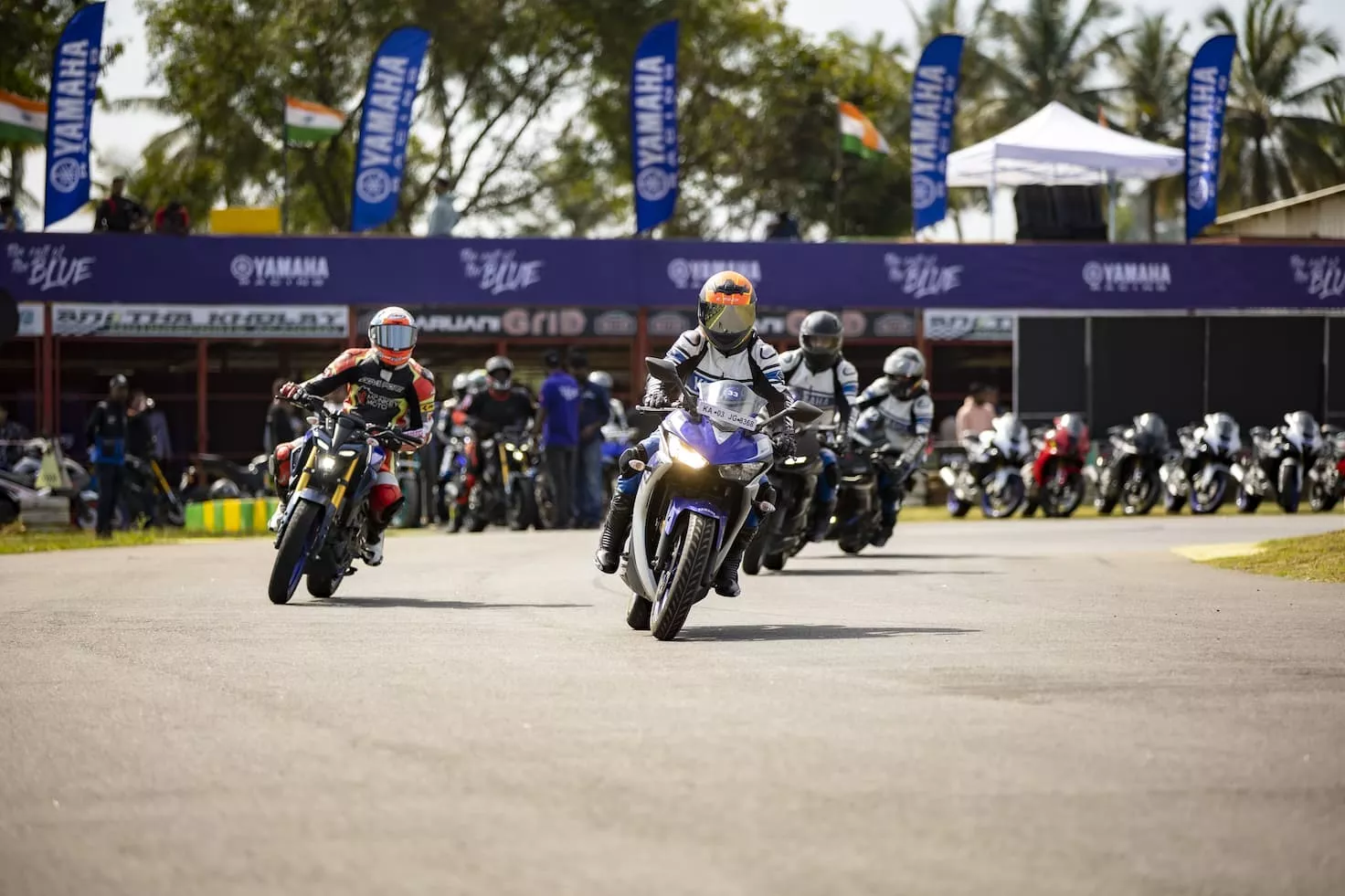 Yamaha Organizes ‘The Call of the Blue’ Track Day in Bangalore GaadiKey
