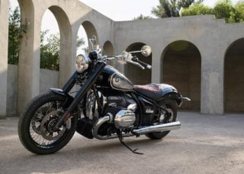 BMW R 18 100 Years motorcycle launched at Rs 25.59 lakhs