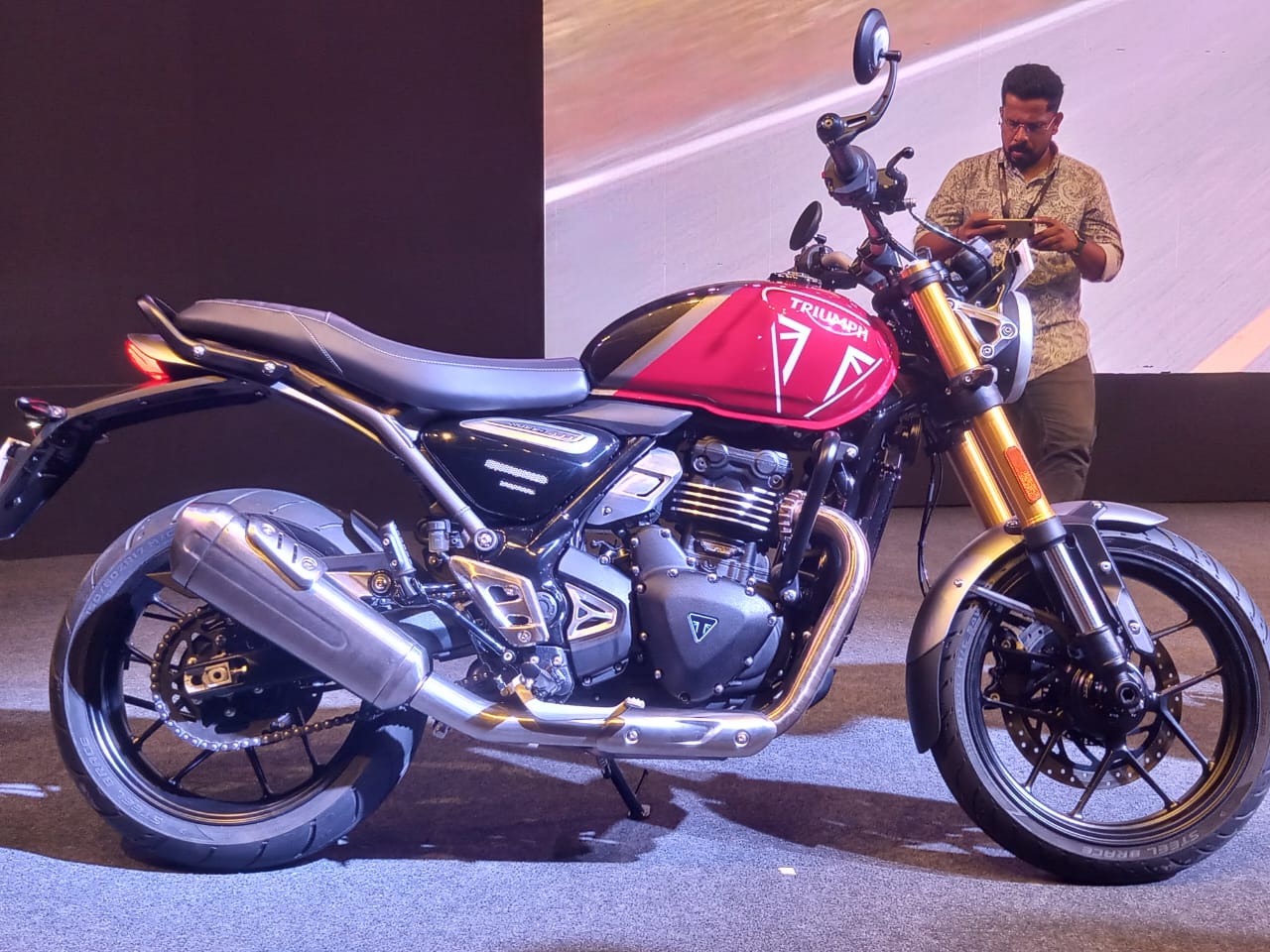 Triumph Speed 400 launched at Rs 2.23 lakhs (Introductory Price) - GaadiKey