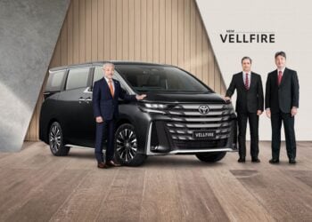 Toyota unveils the All-New Vellfire in India – Priced at 1.3 Cr