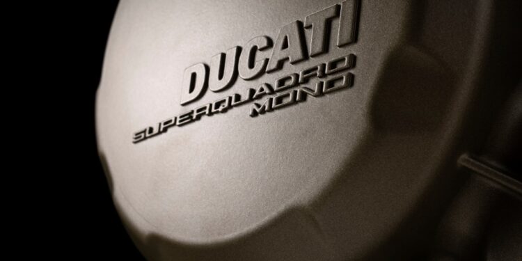 Ducati_Superquadro