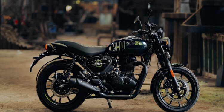 2024 Royal Enfield Hunter 350 Dapper G Green Color option