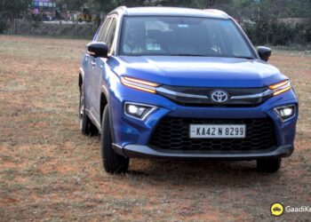 2024 Toyota Hyryder Hybrid Review – Great for Long drives!