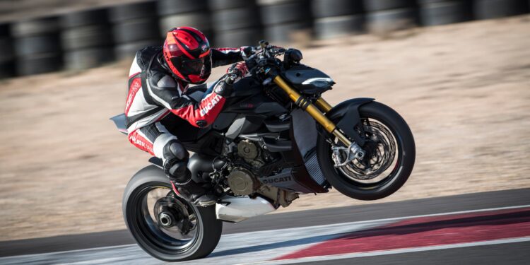 2024 Ducati Streetfighter V4