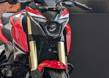 Bajaj Pulsar N250 with Traction Control launched at Rs 1,50,829