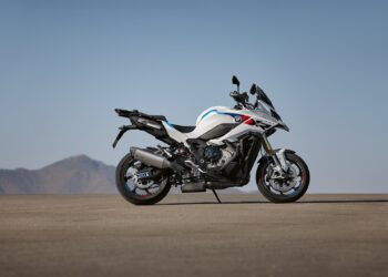 BMW S 1000 XR launched in India at Rs 22.5 lakhs