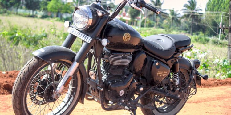 Royal Enfield Goan Classic 350 - 2025 model Shack Black