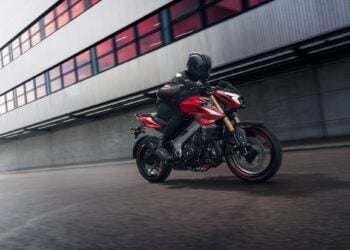 2025 Pulsar 400 NZ