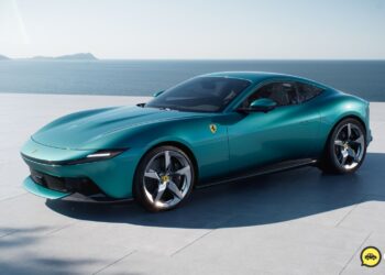 Ferrari Amafi in Green Color