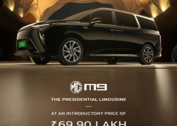 MG M9 ‘Presidential Limousine’ Launched in India: Price, Features & Range