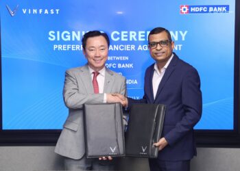 VinFast HDFC Bank