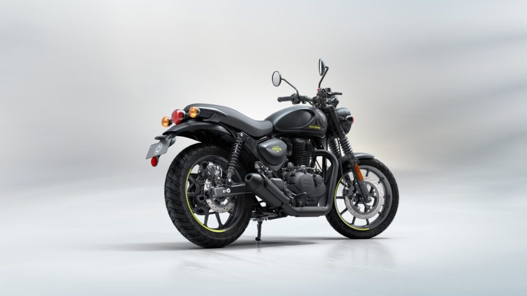 New Graphite Grey Color 2025 Hunter 350 bike