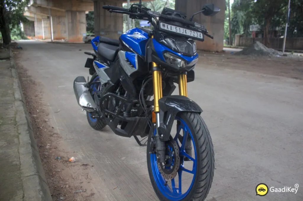 Honda CB125 Hornet Blue Color Front Headlight 