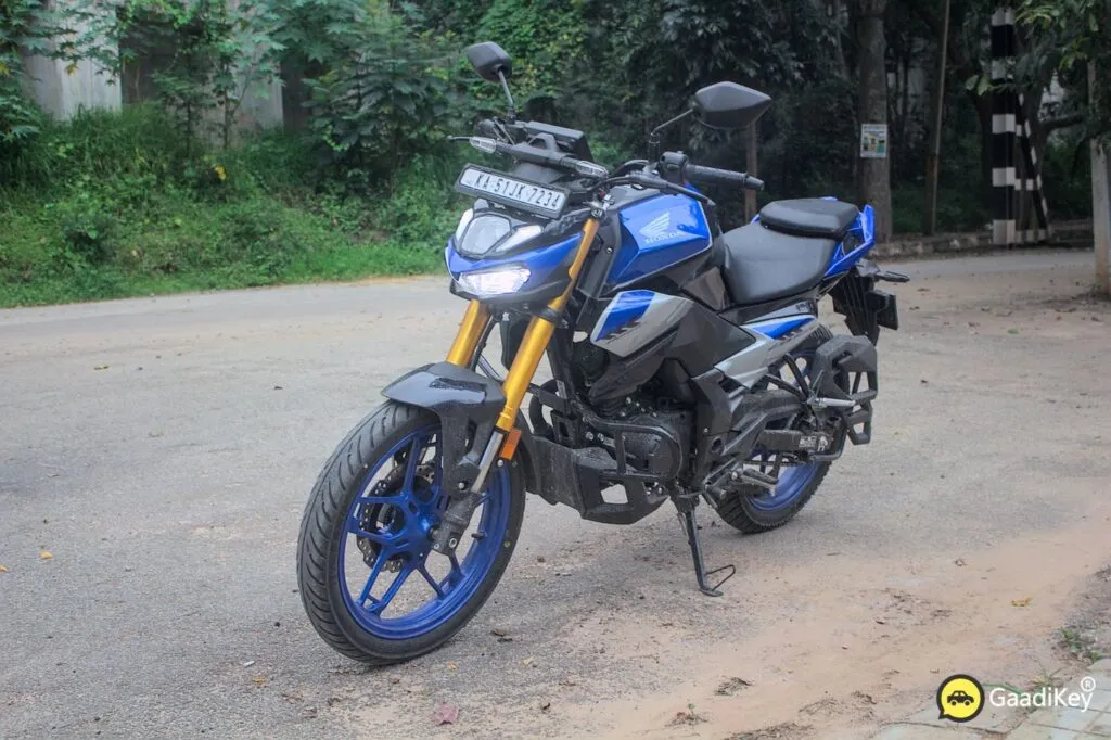 2025 Honda Hornet 125 Photos 